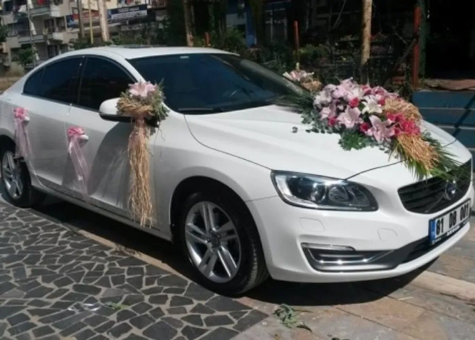 Yetmişbeş Gelin Arabası Süsleme