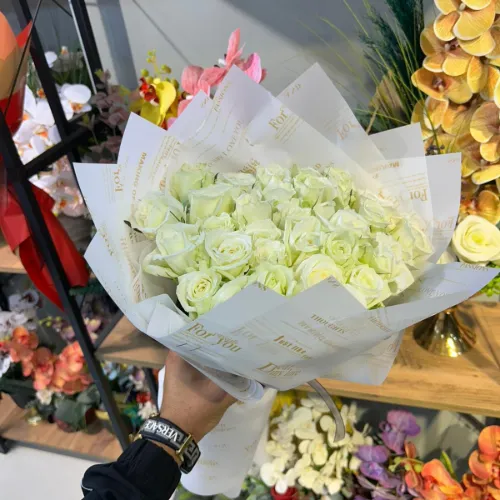 TAPTAZE BEYAZ GÜL BUKETİ 30LU CANLI