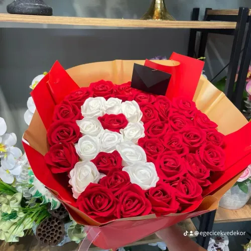 KİŞİYE ÖZEL GÜL BUKETİ YAPAY