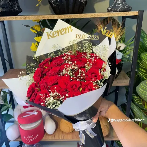 KIZ İSTEME ÇİÇEĞİ 41 ADET CANLI GÜL