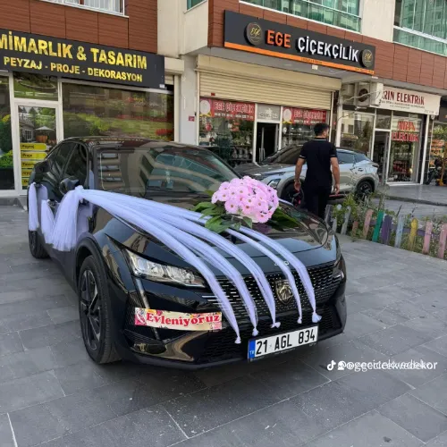 ŞIK MODEL GELİN ARABASI