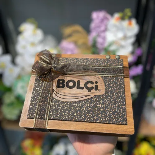 BOLÇİ AHŞAP KUTU ÇİKOLATA ÇANTALI